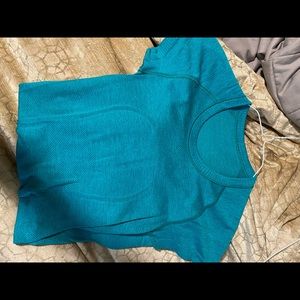 Blue/green lulu short sleeve